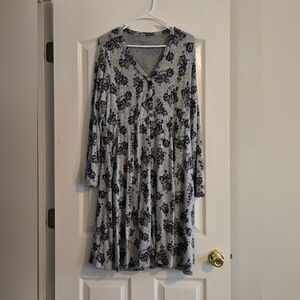 Torrid Gray Floral Long Sleeve Dress